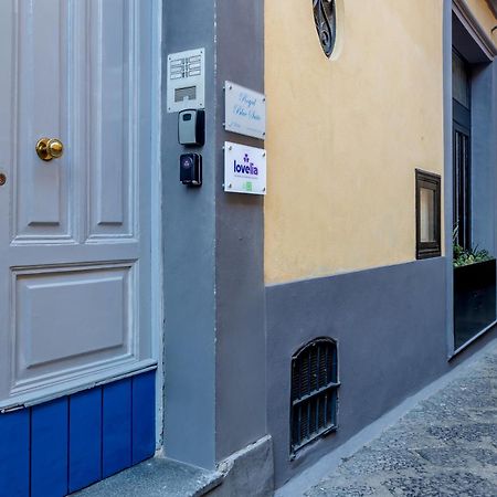 Lovelia: Sorrento Square Lovely Suite Eksteriør billede