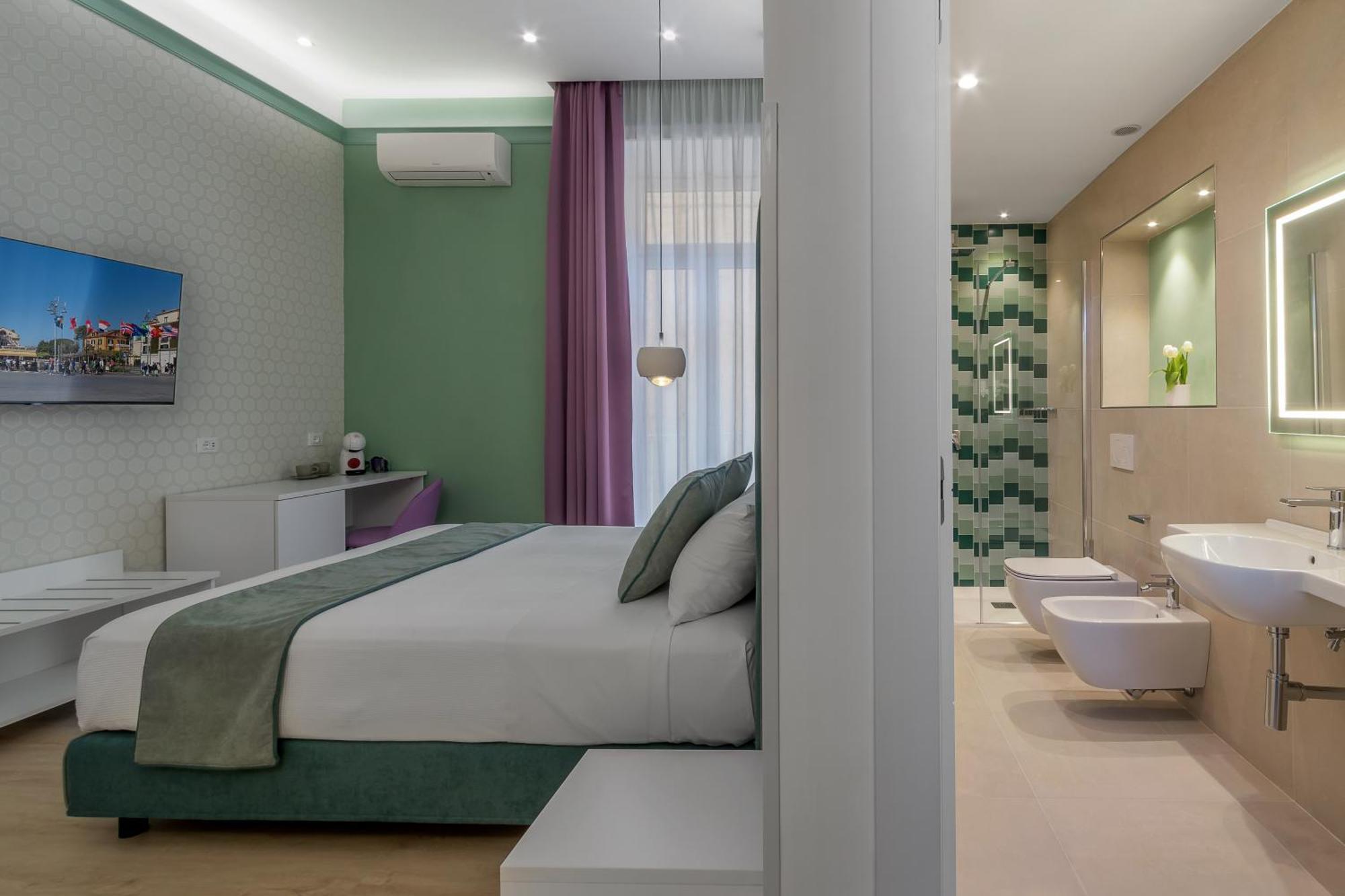 Lovelia: Sorrento Square Lovely Suite Eksteriør billede